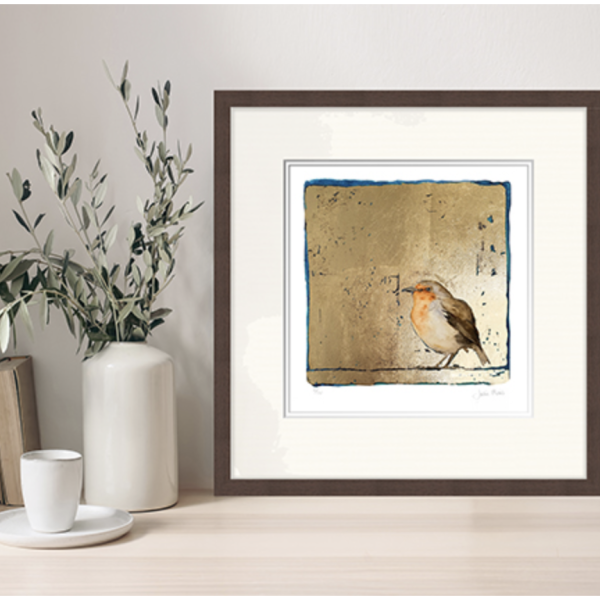 Robin (Gold Leaf, Framed Print)