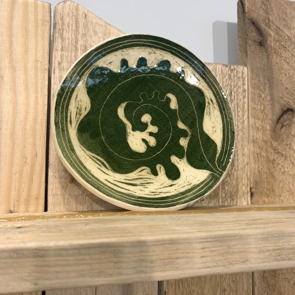 Small Round Flat Dish - Design 1