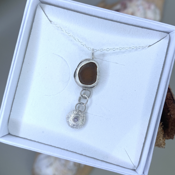 K Jewellery - Brown Sea Glass Silver Pebble Necklace